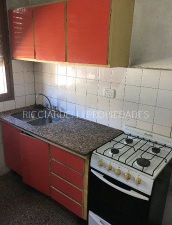 VENTA - DEPARTAMENTO - DOS AMBIENTES - GALPON - CASEROS - BLOCK - IDEAL INVERSOR . OPORTUNIDAD