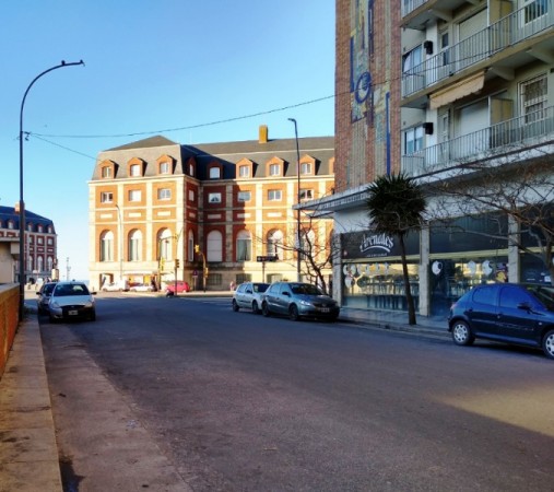VENTA - DEPARTAMENTO - 2 AMBIENTES - EXCELENTE UBICACION - PLAZA COLON - MAR DEL PLATA