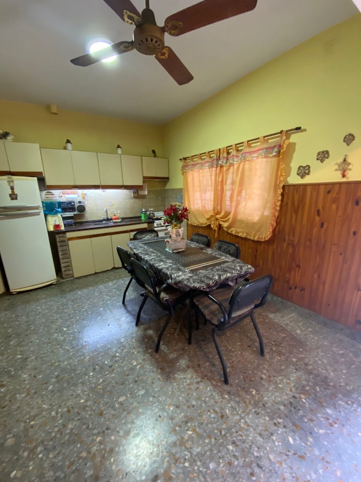 CASA - LOTE PROPIO - TRES AMBIENTES CON GARAJE - GRAN PATIO - TERRAZA - MARTIN CORONADO - VILLA BOSCH - APTA CREDITO