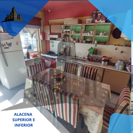 VENTA - CASA - TRES AMBIENTES - COCHERA PASANTE - LOTE PROPIO - IDEAL INVERSOR - GALPON FAMILIAR - TERRAZA - EXCELENTE UBICACION - CASEROS NORTE CENTRO - TRES DE FEBRERO