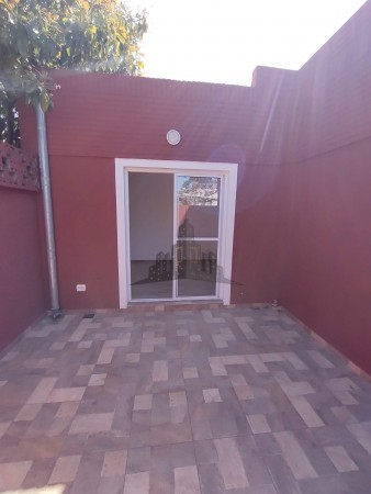 CASA - PH - OPORTUNIDAD - TRES 3 AMBIENTES - CASEROS - TRES DE FEBRERO - DOS 2 PATIOS