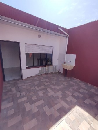 CASA - PH - OPORTUNIDAD - TRES 3 AMBIENTES - CASEROS - TRES DE FEBRERO - DOS 2 PATIOS