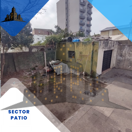 VENTA - CASA - TRES AMBIENTES - COCHERA PASANTE - LOTE PROPIO - IDEAL INVERSOR - GALPON FAMILIAR - TERRAZA - EXCELENTE UBICACION - CASEROS NORTE CENTRO - TRES DE FEBRERO