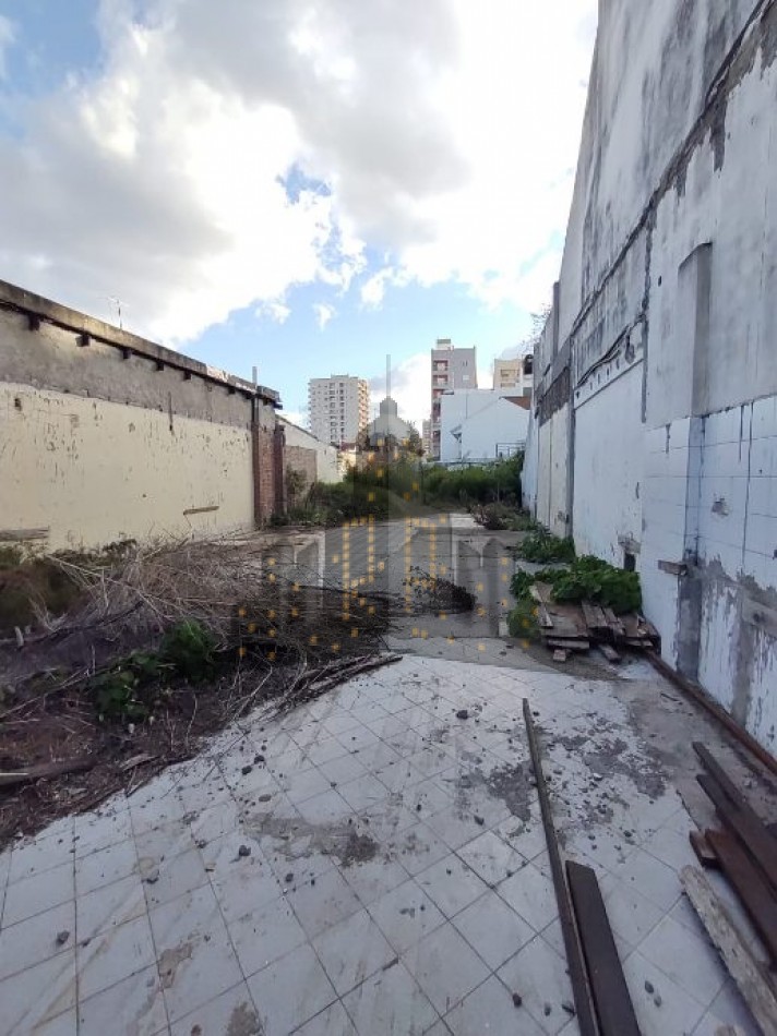 VENTA - LOTE - INVERSION - PROYECTO PRE APROBADO - OPORTUNIDAD - CASEROS - CENTRO - TRES DE FEBRERO