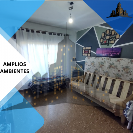 VENTA - CASA - TRES AMBIENTES - COCHERA PASANTE - LOTE PROPIO - IDEAL INVERSOR - GALPON FAMILIAR - TERRAZA - EXCELENTE UBICACION - CASEROS NORTE CENTRO - TRES DE FEBRERO