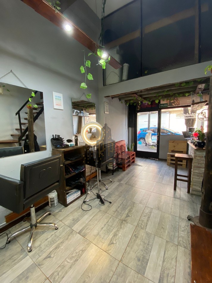VENTA - FONDO DE COMERCIO - CASEROS NORTE - LOCAL PELUQUERIA - BARBERIA