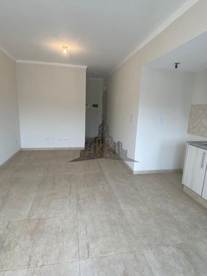 VENTA - DEPTO A ESTRENAR MONOAMBIENTE - 4TO PISO  - CASEROS CENTRO 