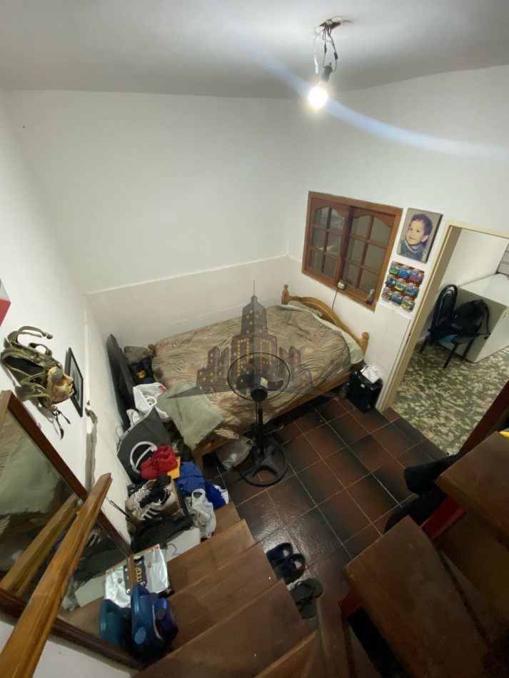 VENTA - CASEROS NORTE - PH AL FRENTE - TRES AMBIENTES - CON PATIO