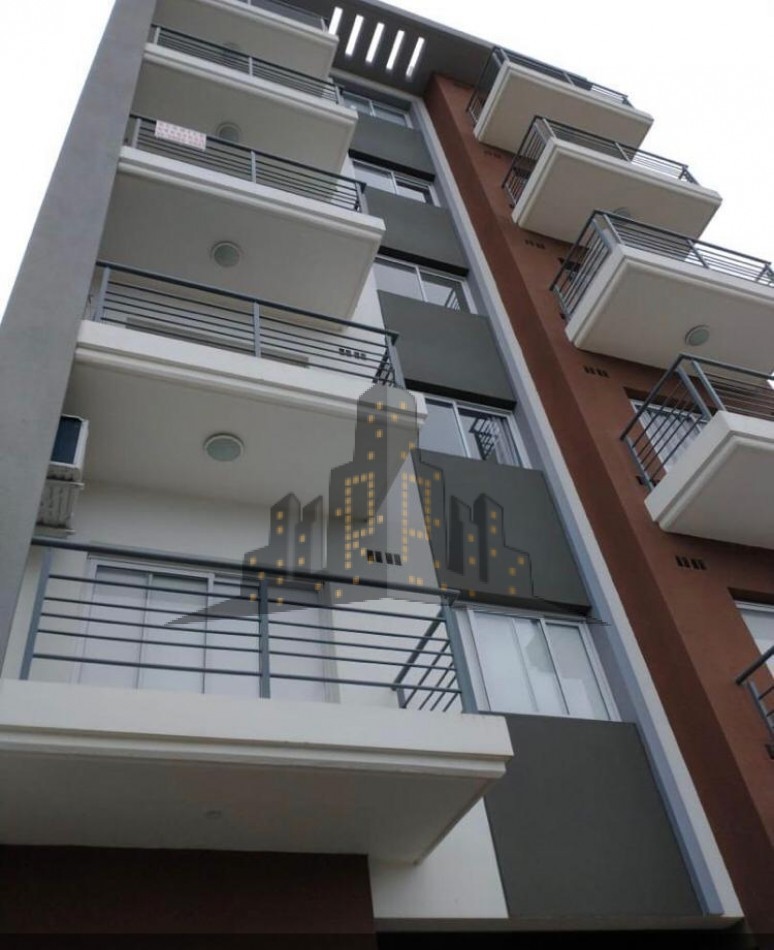 VENTA - MONOAMBIENTE A ESTRENAR - CONTRAFRENTE - CASEROS CENTRO