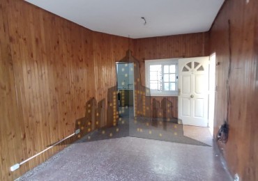 VENTA EN BLOCK - CASA TIPO PH PARA DOS FAMILAS - OPORTUNIDAD - CASEROS - 3 AMBIENTES - 2 AMBIENTES CON COCHERA