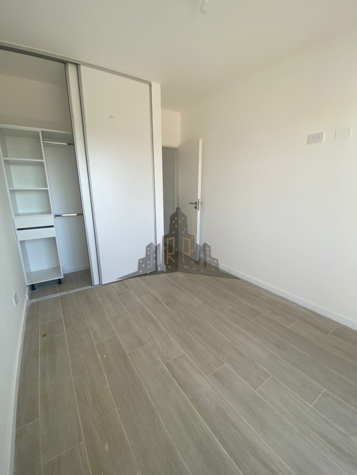 ALQUILER - A ESTRENAR DOS AMBIENTES - CASEROS NORTE - APTO PROFESIONAL 