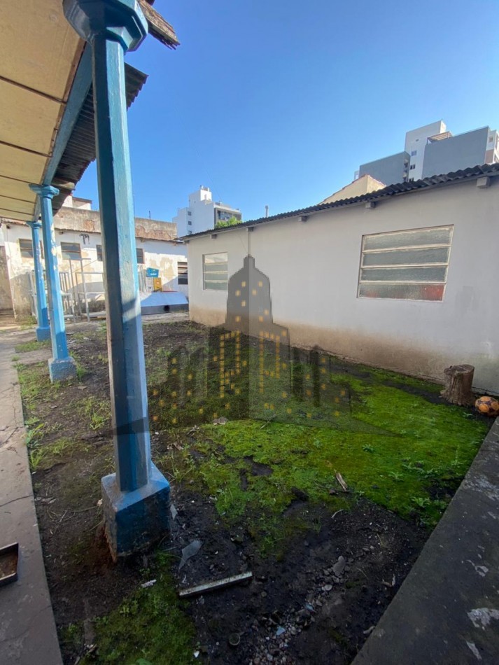 VENTA - GRAN LOCAL COMERCIAL - OPORTUNIDAD - INVERSION - CASEROS