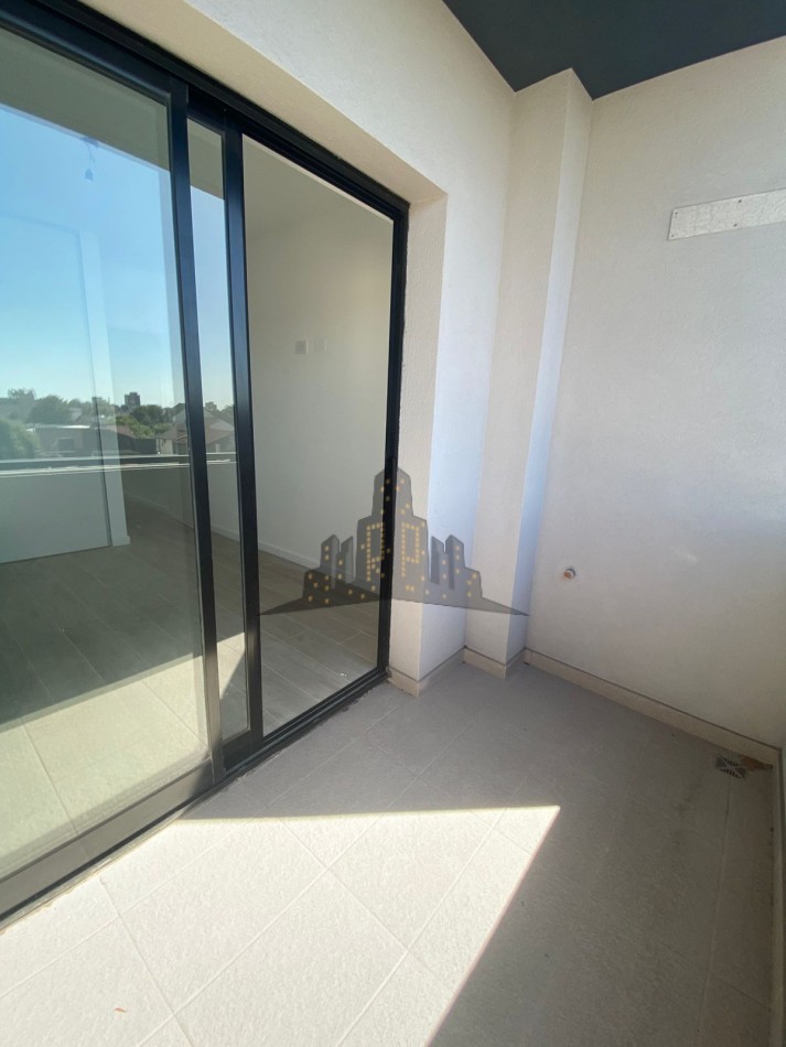 ALQUILER - A ESTRENAR DOS AMBIENTES - CASEROS NORTE - APTO PROFESIONAL 