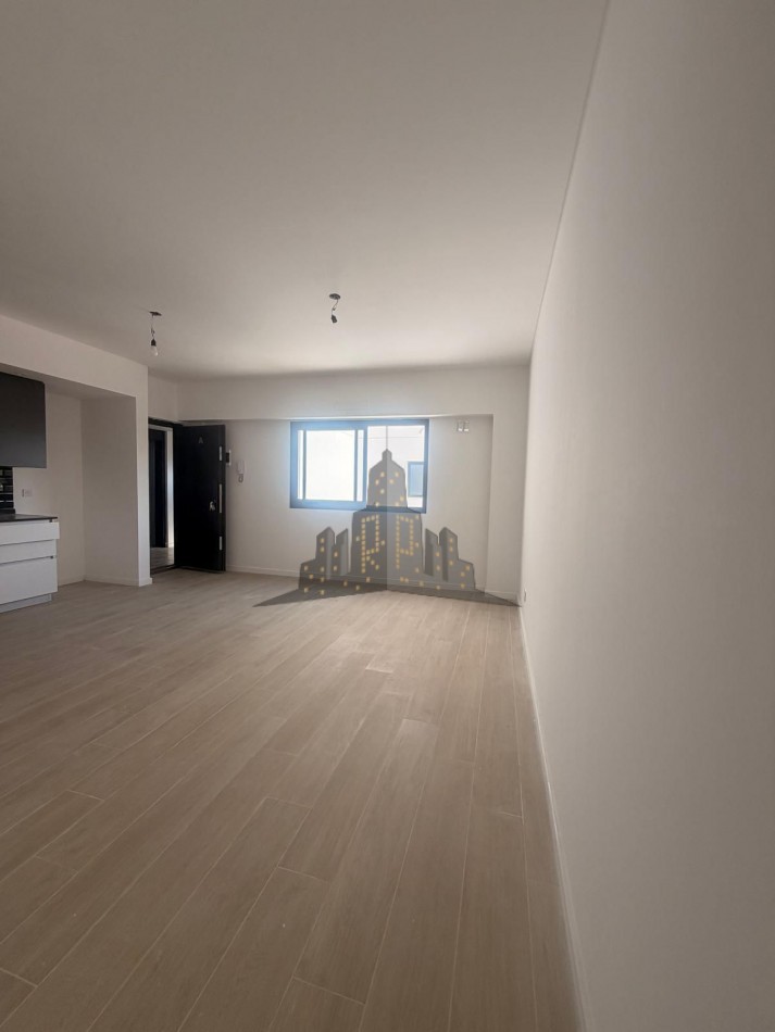 ALQUILER - DEPTO DOS AMBIENTES A ESTRENAR  AL FRENTE - CON BALCON - 