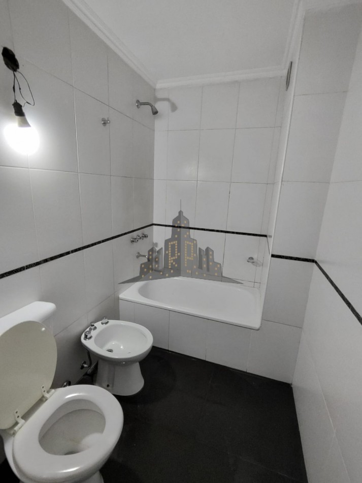 ALQUILER - 2 DOS AMBIENTES - CASEROS CENTRO