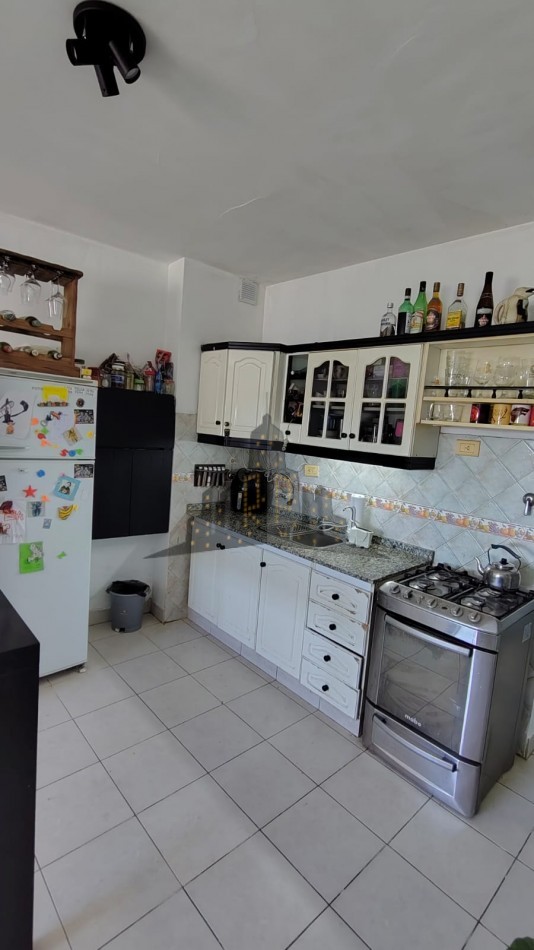 VENTA - DEPARTAMENTO DOS AMBIENTES CON AMENITIES - RAMOS MEJIA - PILETA - BUENA UBICACION 