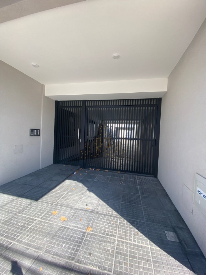 ALQUILER - A ESTRENAR DOS AMBIENTES - CASEROS NORTE - APTO PROFESIONAL 