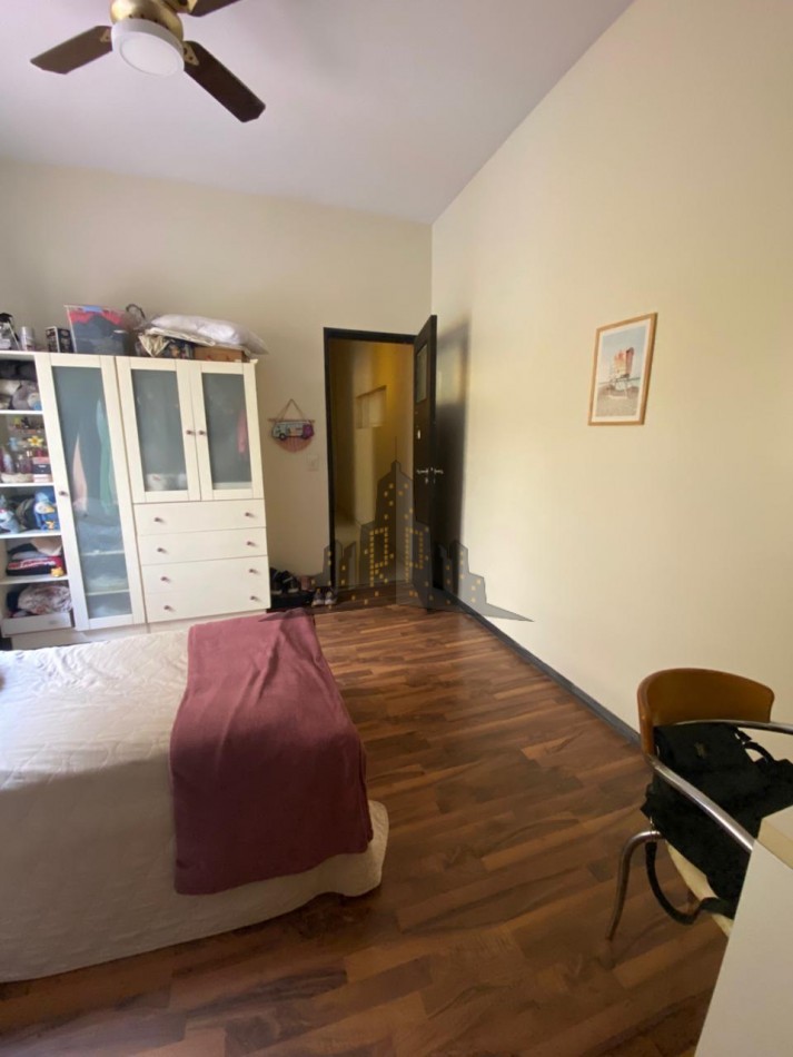 VENTA - CASA SOBRE LOTE PROPIO EN CASEROS | UBICACION ESTRATEGICA + GRAN POTENCIAL - 