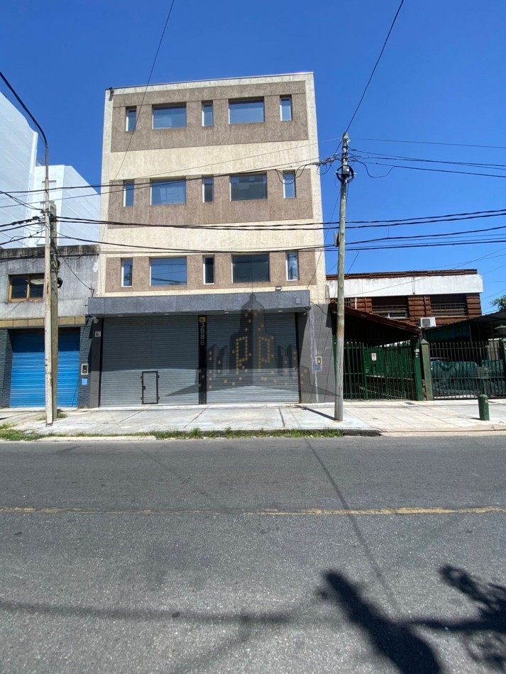  ALQUILER - DEPOSITO MULTIPROPOSITO - MAYORISTA - MONTACARGA - SANTOS LUGARES 