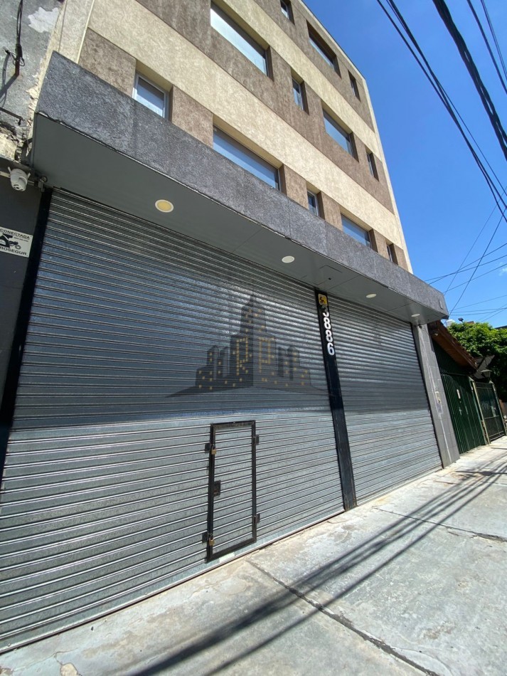  ALQUILER - DEPOSITO MULTIPROPOSITO - MAYORISTA - MONTACARGA - SANTOS LUGARES 