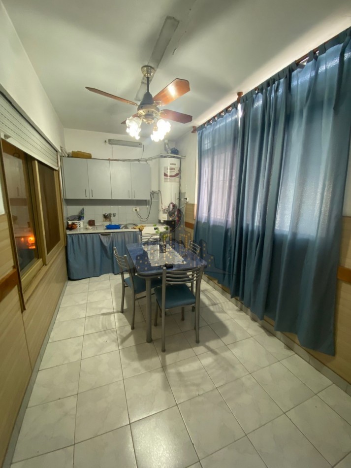  VENTA - PH 3 AMBIENTES TIPO CASA CON COCHERA Y PATIO - APTO CREDITO - CASEROS -  EXCELENTE OPORTUNIDAD