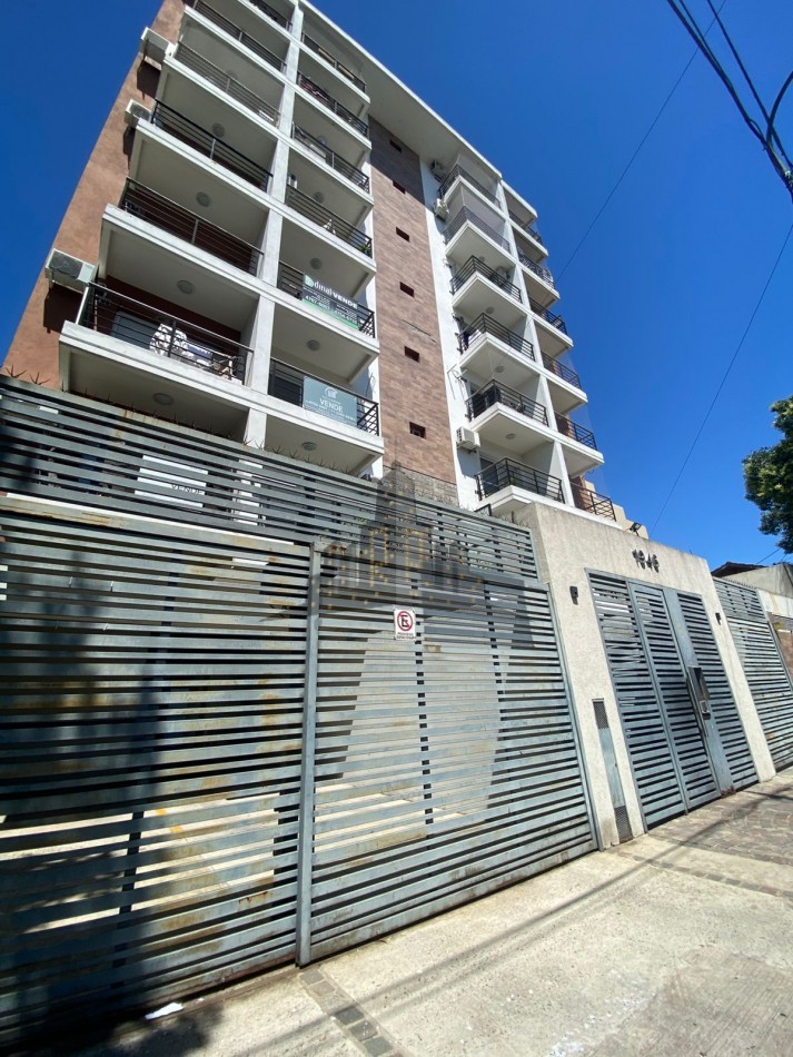 VENTA - CASEROS NORTE - DEPTO DOS AMBIENTES CON BALCON - APTO CREDITO BANCARIO 