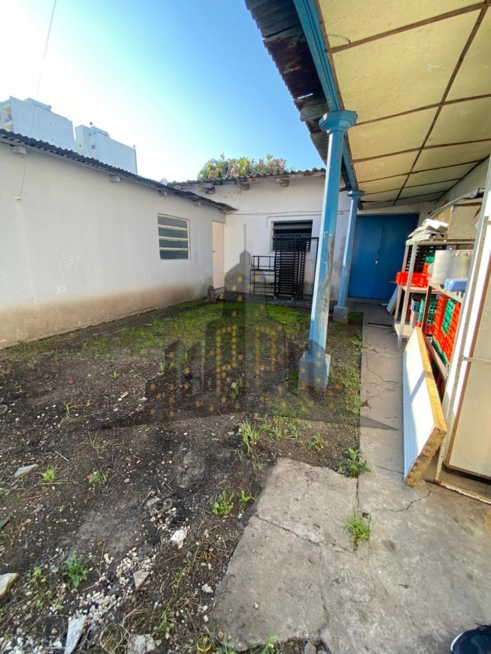 VENTA - GRAN LOCAL COMERCIAL - OPORTUNIDAD - INVERSION - CASEROS
