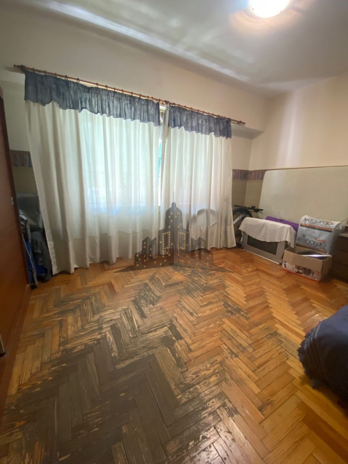  VENTA - PH 3 AMBIENTES TIPO CASA CON COCHERA Y PATIO - APTO CREDITO - CASEROS -  EXCELENTE OPORTUNIDAD