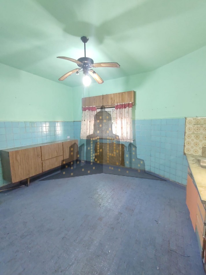 VENTA - CASA TIPO PH - 3 AMBIENTES - PATIO - QUINCHO - TERRAZA CON PARRILLA - APTO CREDITO