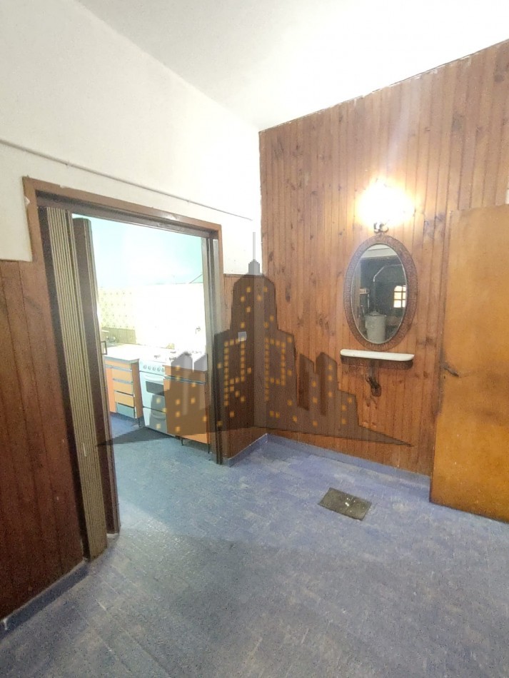 VENTA - CASA TIPO PH - 3 AMBIENTES - PATIO - QUINCHO - TERRAZA CON PARRILLA - APTO CREDITO