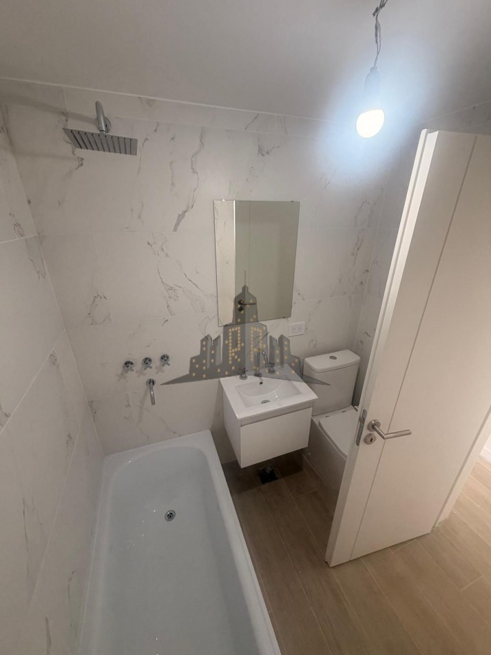 ALQUILER - DEPTO DOS AMBIENTES A ESTRENAR  AL FRENTE - CON BALCON - 